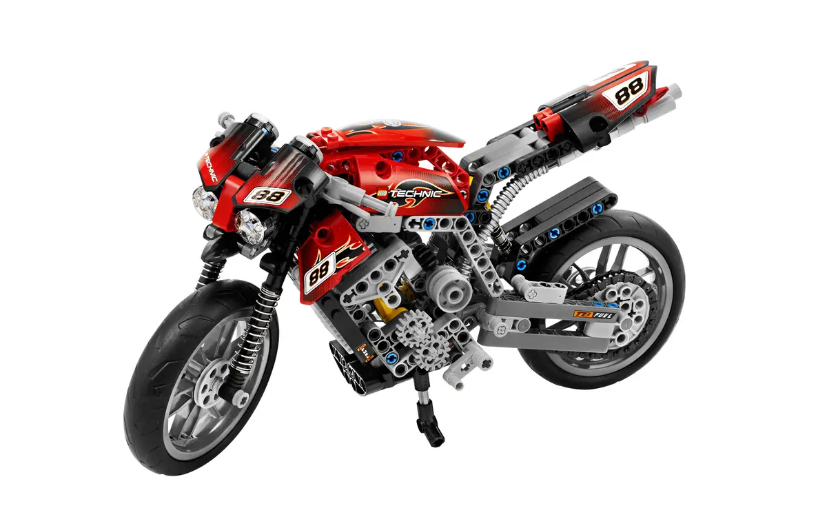 LEGO Technic 8051 Motorbike set, image 3