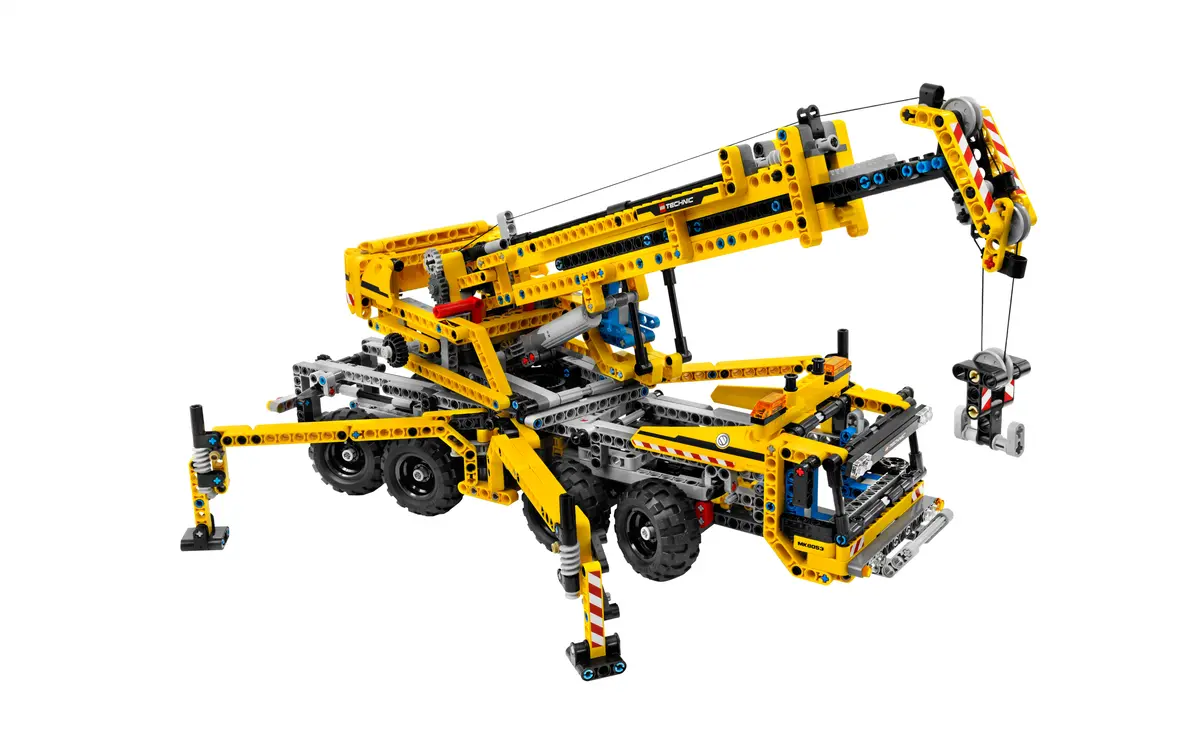LEGO Technic 8053 Mobile Crane set, image 3