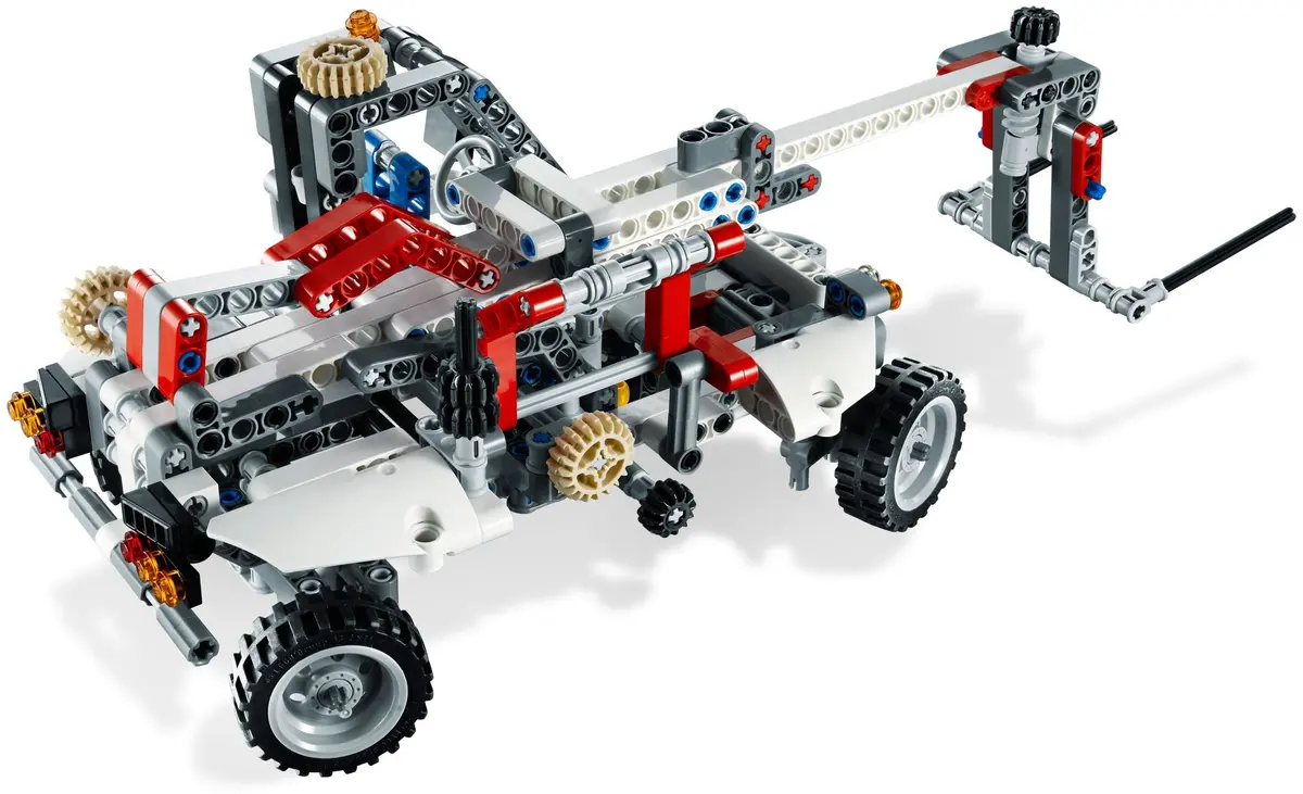 LEGO Technic 8071 Bucket Truck set, image 13