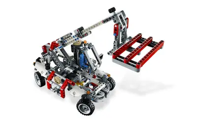LEGO Technic 8071 Bucket Truck set, image 6