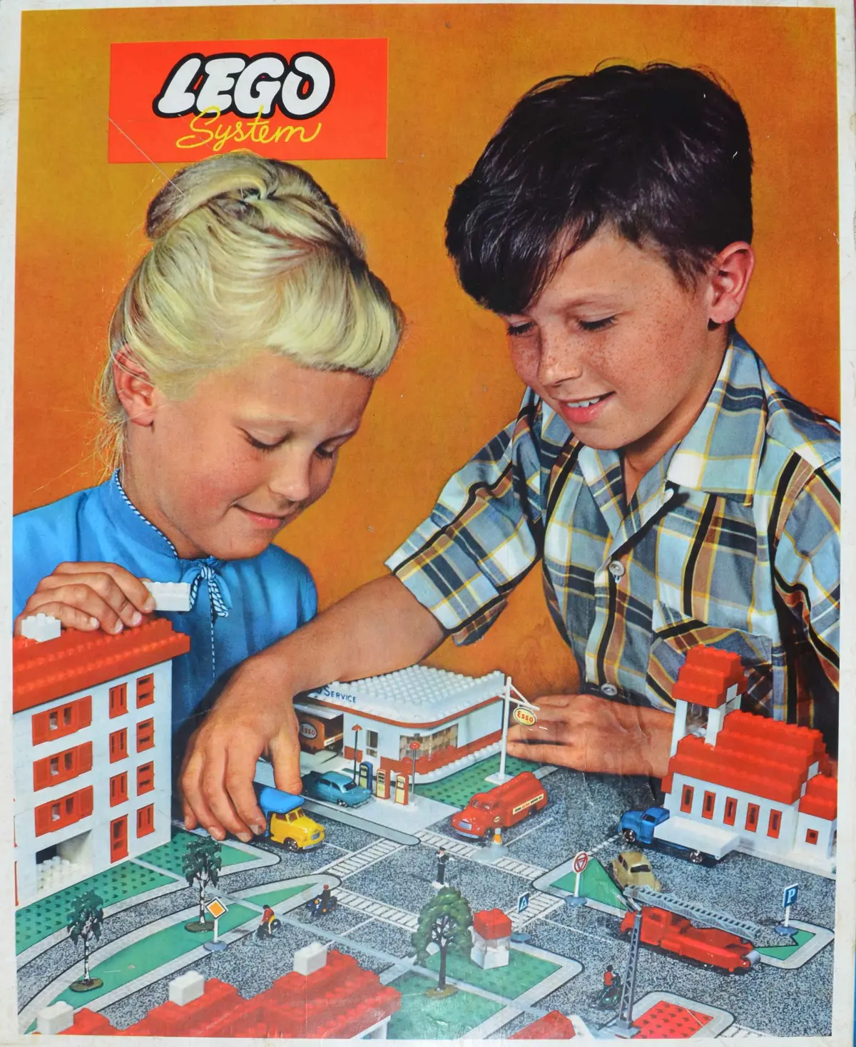 LEGO System 810 Town Plan - Continental European set