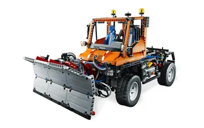 LEGO Technic 8110 Mercedes-Benz Unimog U 400 set, image 6
