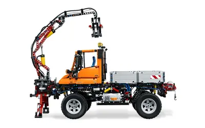 LEGO Technic 8110 Mercedes-Benz Unimog U 400 set, image 5