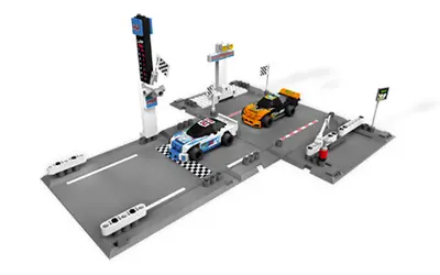 LEGO Racers 8125 Thunder Raceway set, image 2