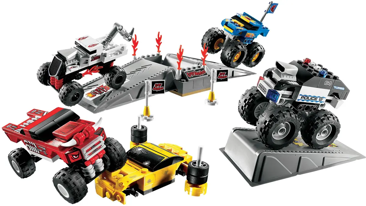 LEGO Racers 8182 Monster Crushers set