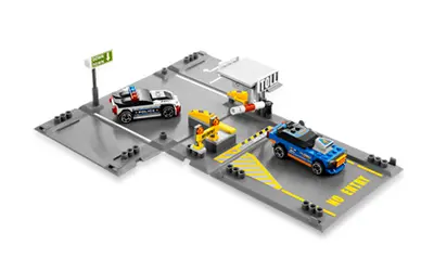 LEGO Racers 8197 Highway Chaos set, image 2
