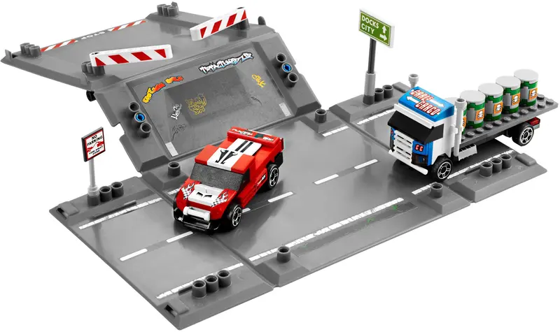 LEGO Racers 8198 Ramp Crash set