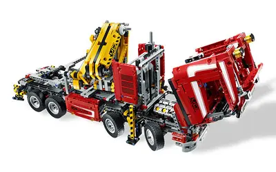 LEGO Technic 8258 Crane Truck set, image 6