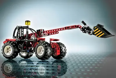 LEGO Technic 8283 Telehandler set, image 4