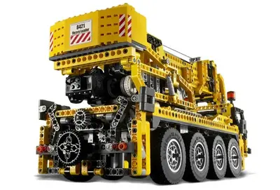 LEGO Technic 8421 Mobile Crane set, image 5