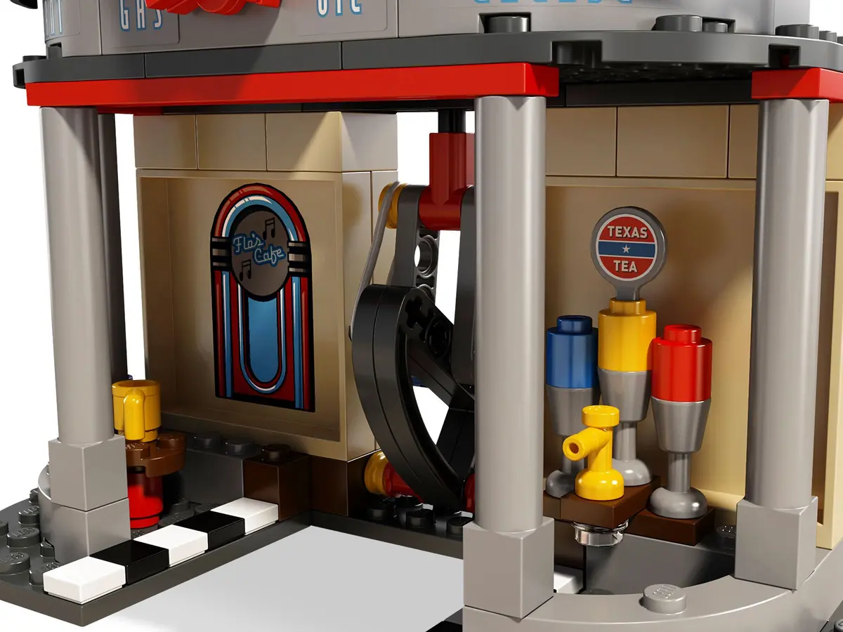 LEGO Cars 8487 Flo's V8 Cafe set, image 10