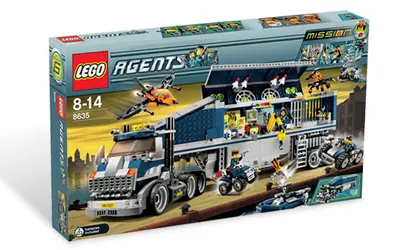 LEGO Agents 8635 Mobile Command Centre set, image 4