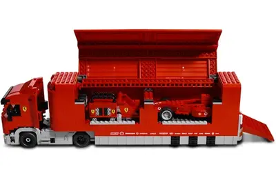LEGO Racers 8654 Scuderia Ferrari Truck set, image 4