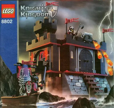 LEGO Castle 8802 Dark Fortress Landing set