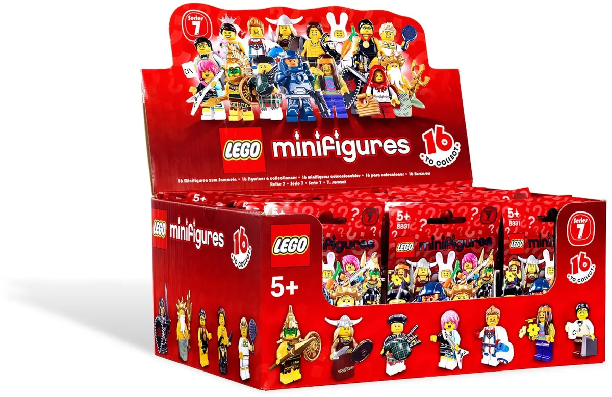 LEGO Collectable Minifigures 8831 Swimming Champion set, image 2