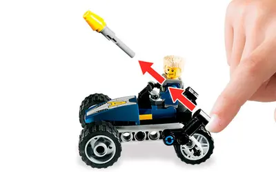 LEGO Agents 8967 Gold Tooth's Getaway set, image 5