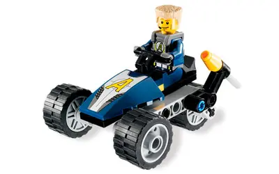 LEGO Agents 8967 Gold Tooth's Getaway set, image 7