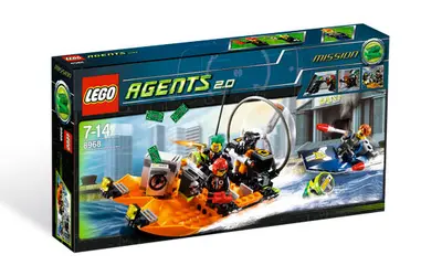 LEGO Agents 8968 River Heist set, image 4
