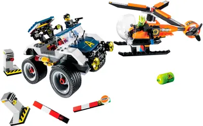 LEGO Agents 8969 4-Wheeling Pursuit set