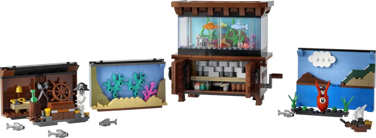 LEGO BrickLink 910015 Clockwork Aquarium set, image 2