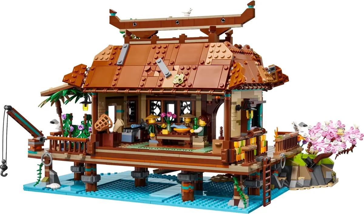 LEGO BrickLink 910036 Ocean House set, image 2