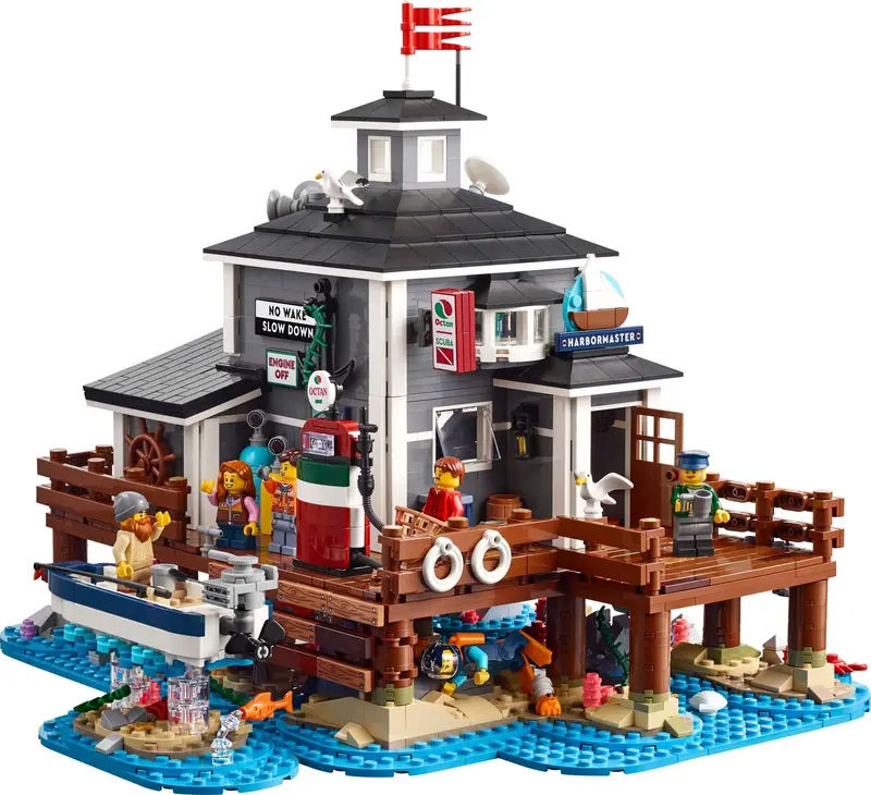 LEGO BrickLink 910040 Harbourmaster's Office set