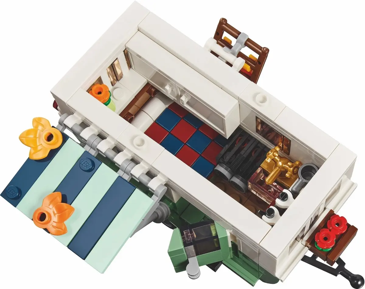 LEGO BrickLink 910041 Camping Adventure set, image 3