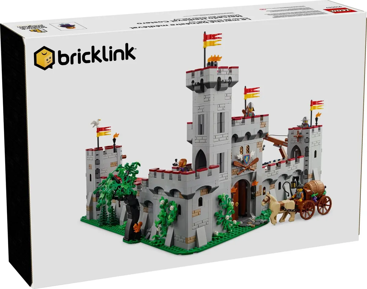 LEGO BrickLink 910047 Medieval Seaside Market set, image 7