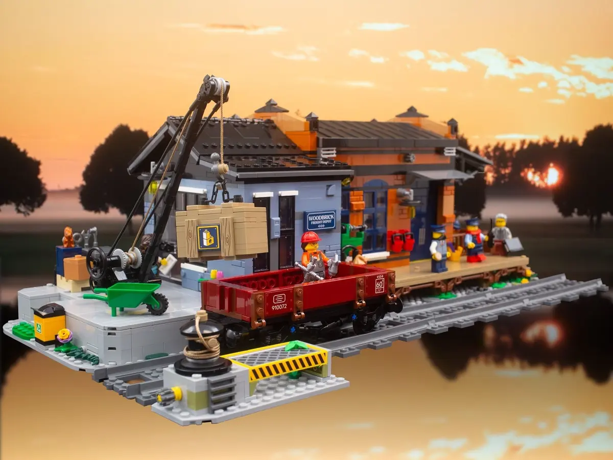 LEGO BrickLink 910072 Woodbrick Freight Depot set, image 8
