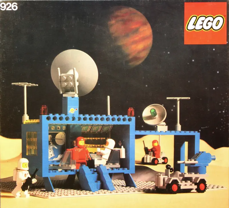 LEGO Space 926 Command Centre set