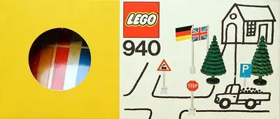 LEGO Basic 940 Flags, Signs and Trees set