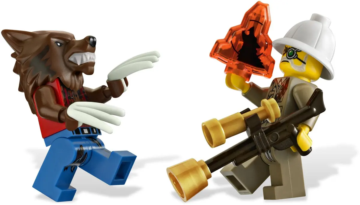 LEGO Monster Fighters 9463 The Werewolf set, image 3