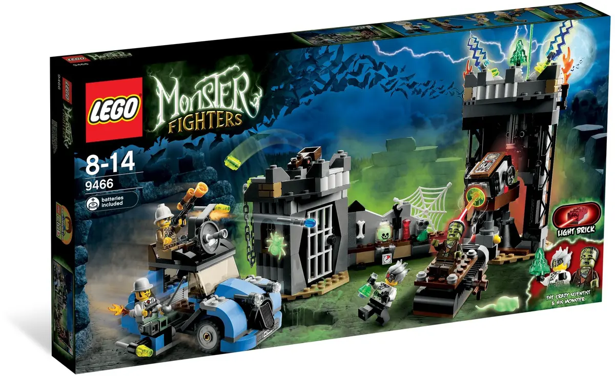 LEGO Monster Fighters 9466 The Crazy Scientist & His Monster set, image 2