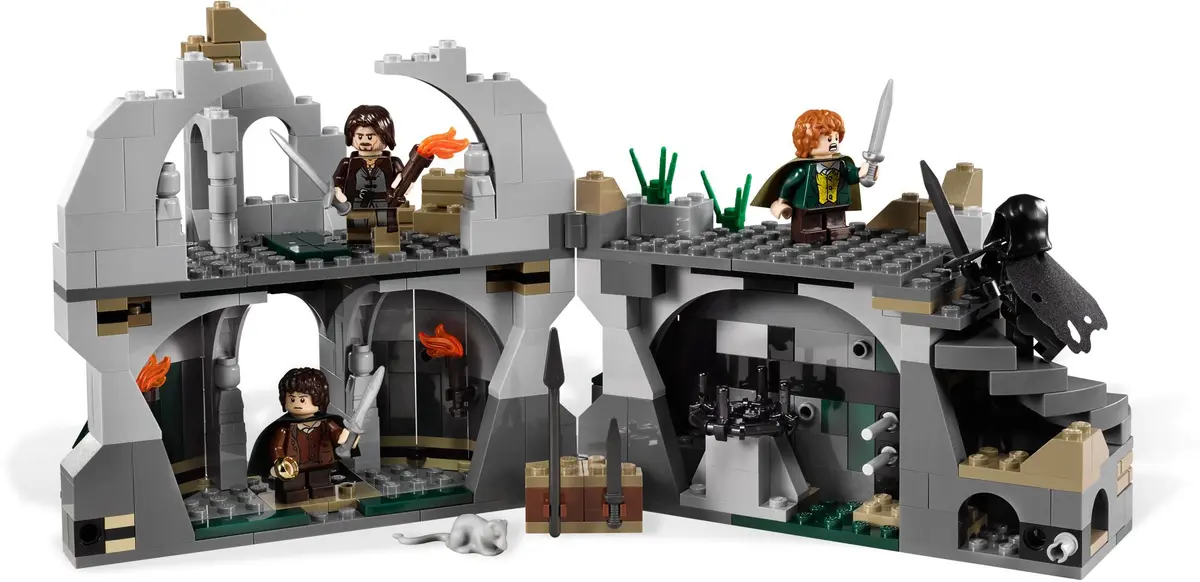 LEGO The Lord of the Rings 9472 Attack on Weathertop set, image 3