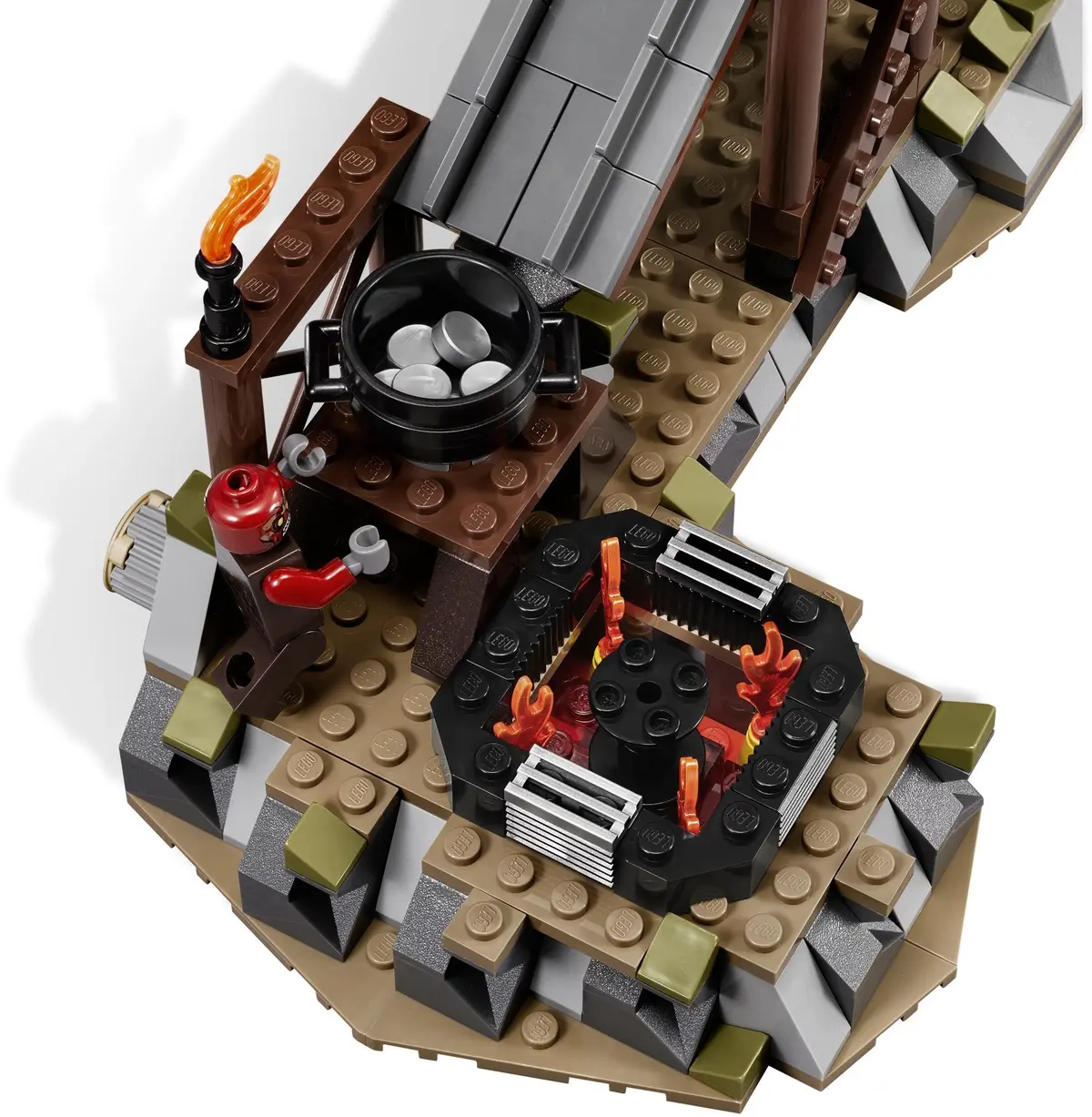 LEGO The Lord of the Rings 9476 The Orc Forge set, image 4