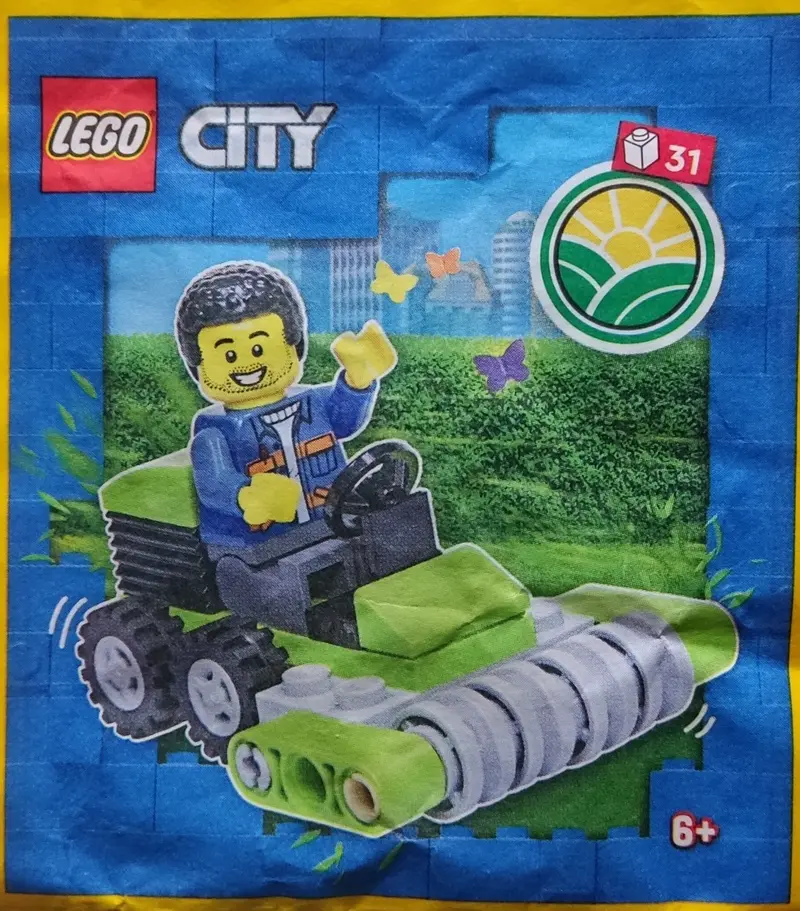 LEGO City 952303 Worker with Lawnmower set