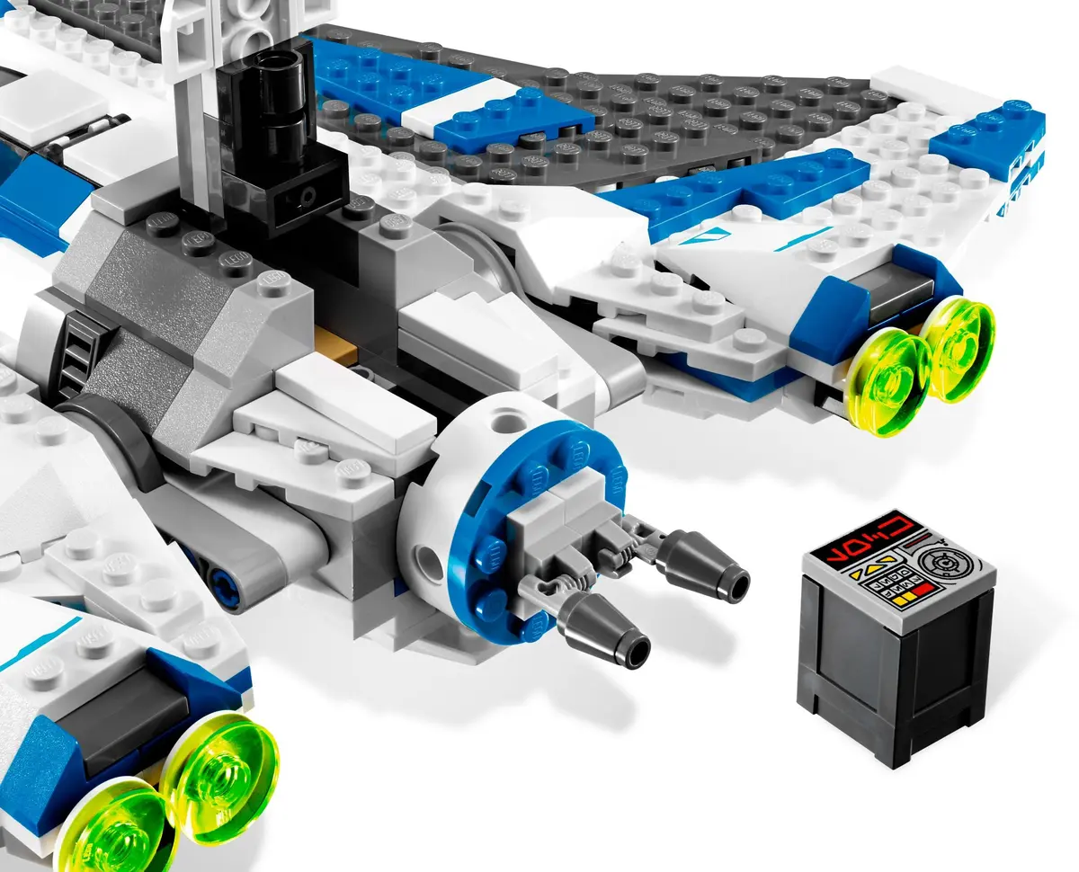LEGO Star Wars 9525 Pre Vizsla's Mandalorian Fighter set, image 6