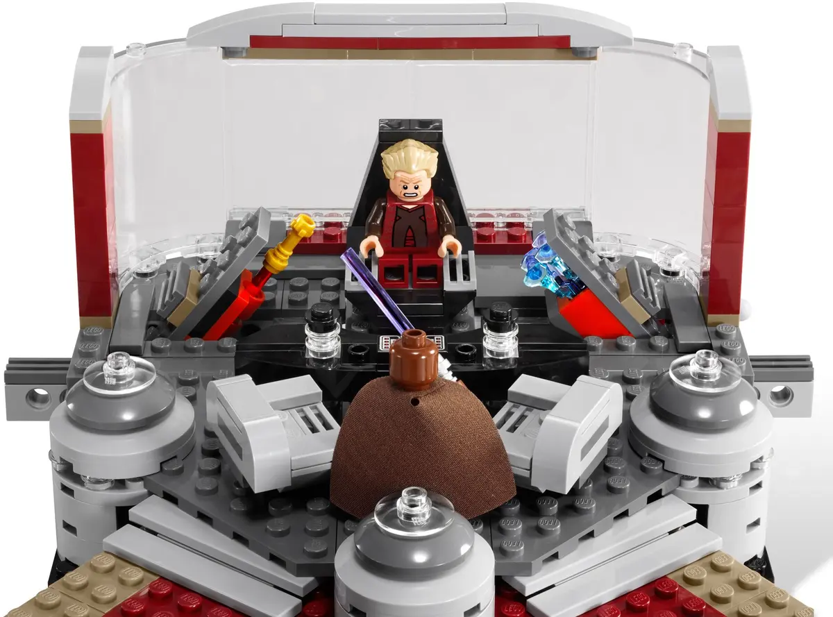 LEGO Star Wars 9526 Palpatine's Arrest set, image 5