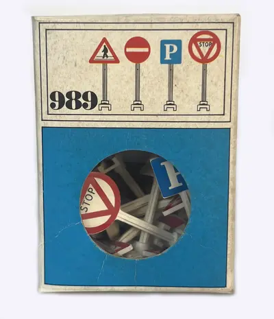 LEGO System 989 10 Traffic Signs set